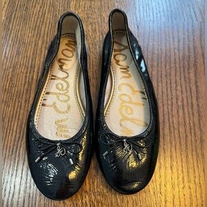 sam edelman black patent flats in women’s size 8